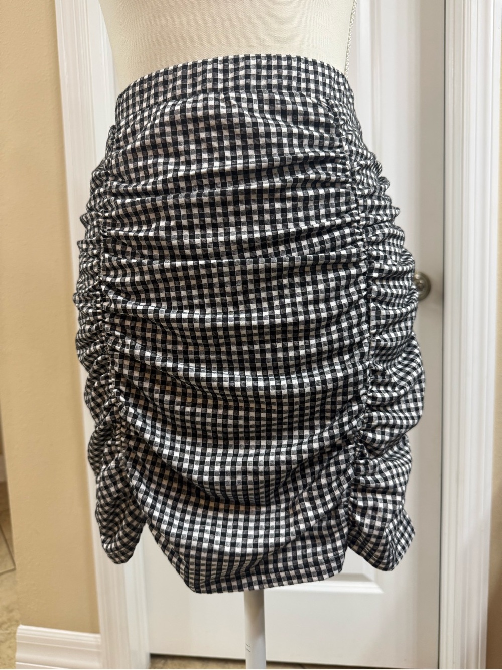 URBAN Romantics Black & White Gingham Ruched Mini Skirt